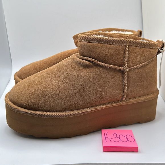 CUSHIONAIRE Women's Genuine Suede pull on platform boot +Memory Foam 8 CHESTNUT - Picture 3 of 7